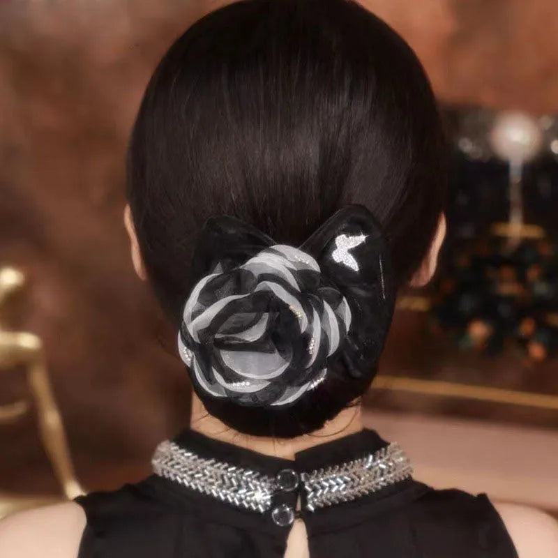 1+1 GRATIS | BloomBun™ — Erstellen Sie atemberaubende Hochsteckfrisuren, die sofort alle Blicke auf sich ziehen