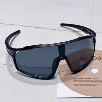 AdaptiveVision — Sport-Sonnenbrille | 1+1 GRATIS