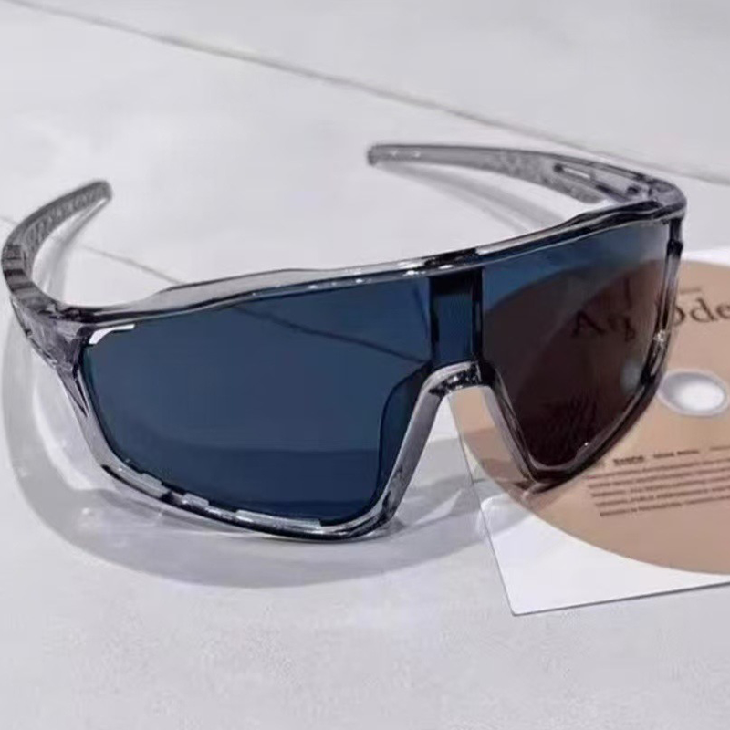 AdaptiveVision — Sport-Sonnenbrille | 1+1 GRATIS