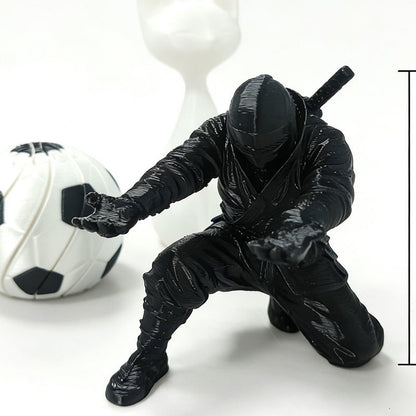 ShadowForge — Skulpturaler Stiftehalter | 1+1 GRATIS