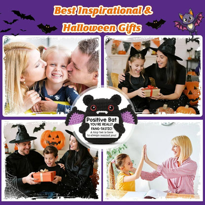 Gehäkelte Fledermaus Deko Halloween | Mit Mutmach-Karte für Aufmunterung | Handgefertigte Optik für Schreibtisch & Regal