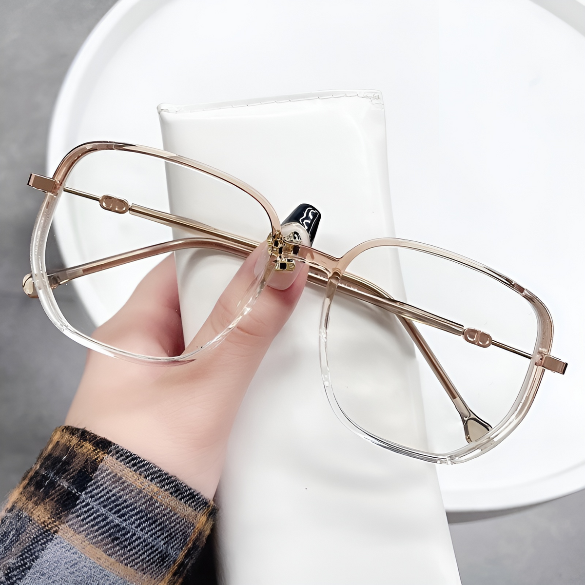 ClearView™ – Scharfe Sicht in Sekunden | 1+1 GRATIS