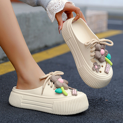 BreezeBloom™ Luftige Pantoffeln mit Blumendekor | 1+1 GRATIS