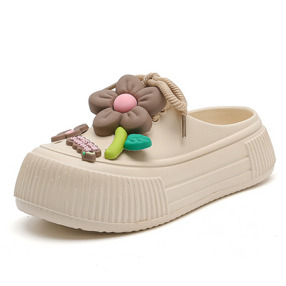 BreezeBloom™ Luftige Pantoffeln mit Blumendekor | 1+1 GRATIS